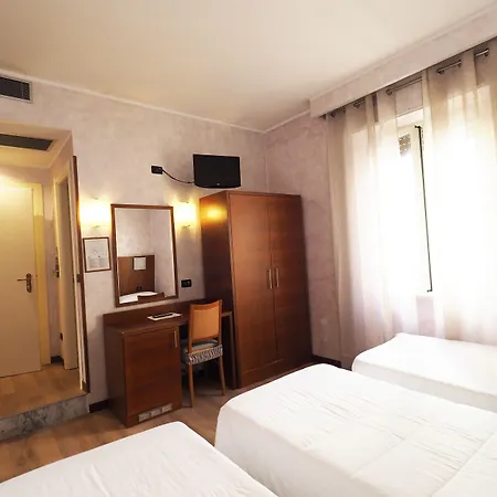 Otel Osimar 3*