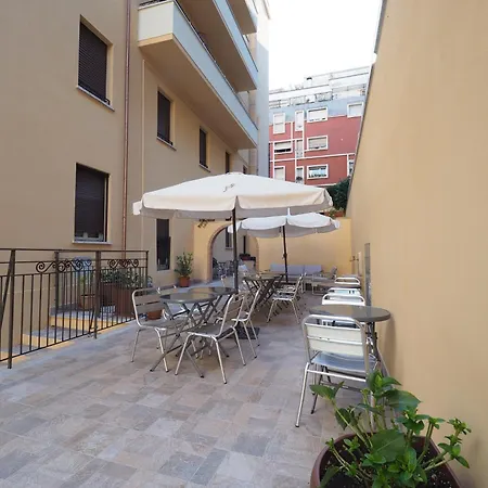 Hotel Osimar 3*